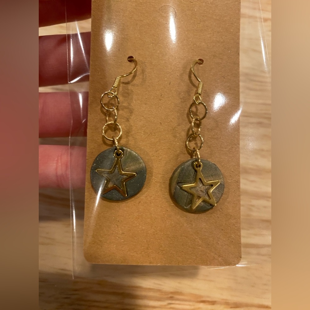 3/$10 Polymer Clay Circle and Star Earrings - Picture 4 of 8